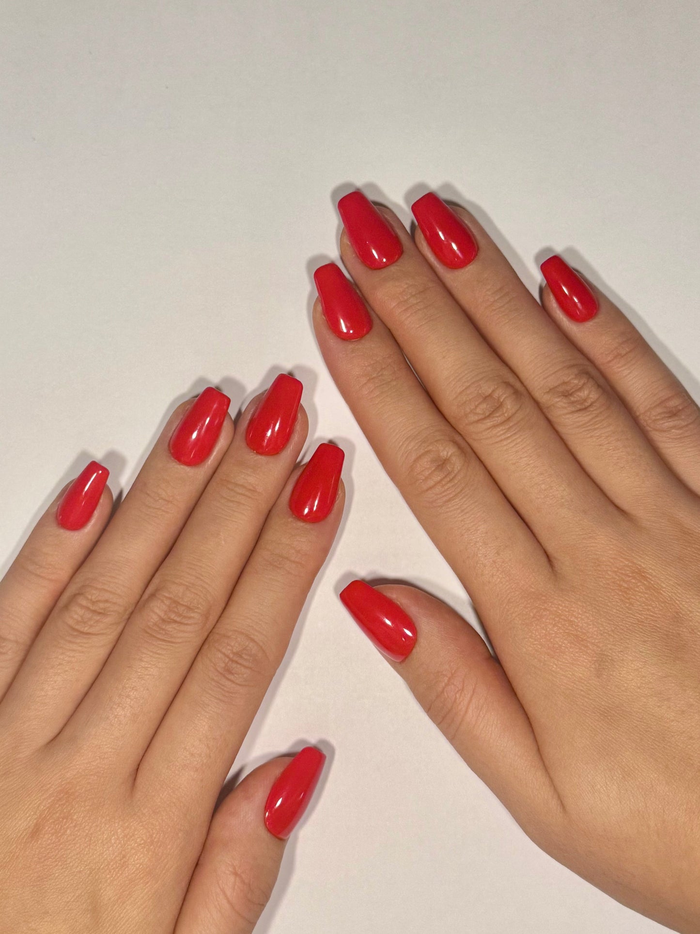 Coffin Shape Press-on Nails, Red Nails for Everyday Summer Nails, Reusable Long-lasting | Secure The Nails