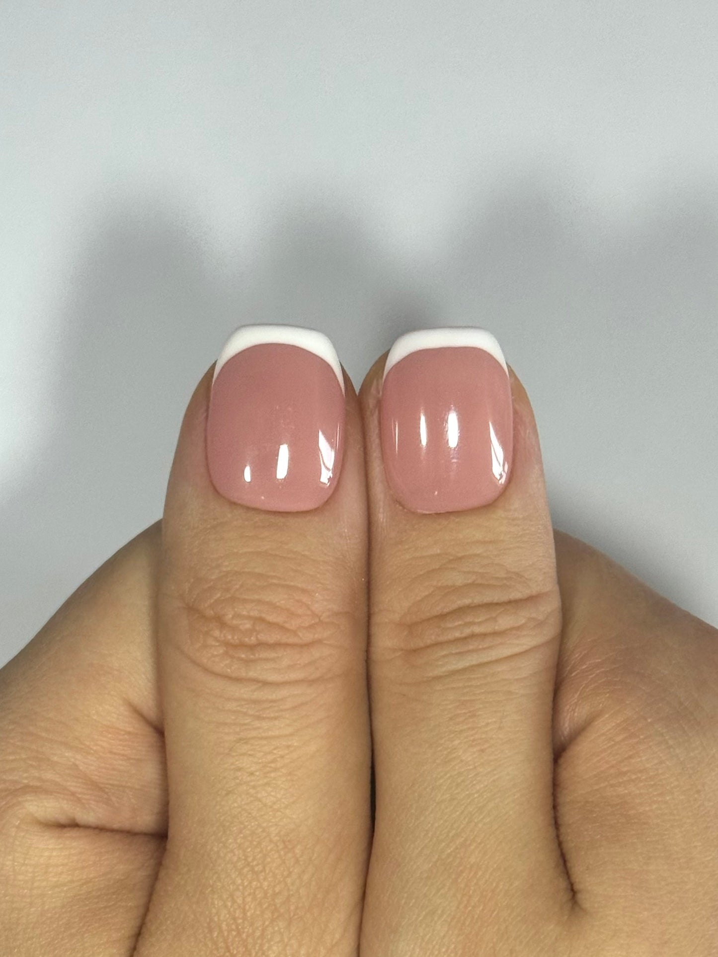 Secure The Nails Handmade Short Squoval Nude French Tip Press-on Nails, Look like salon nails, Long-lasting, Easy to apply