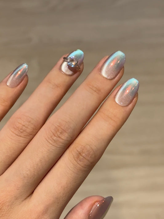 Soft Girl 1 Carat Diamond Unique Design Chrome Press-On Nails for Brides Short Oval | Reusable High Quality Press-Ons by Secure The Nails