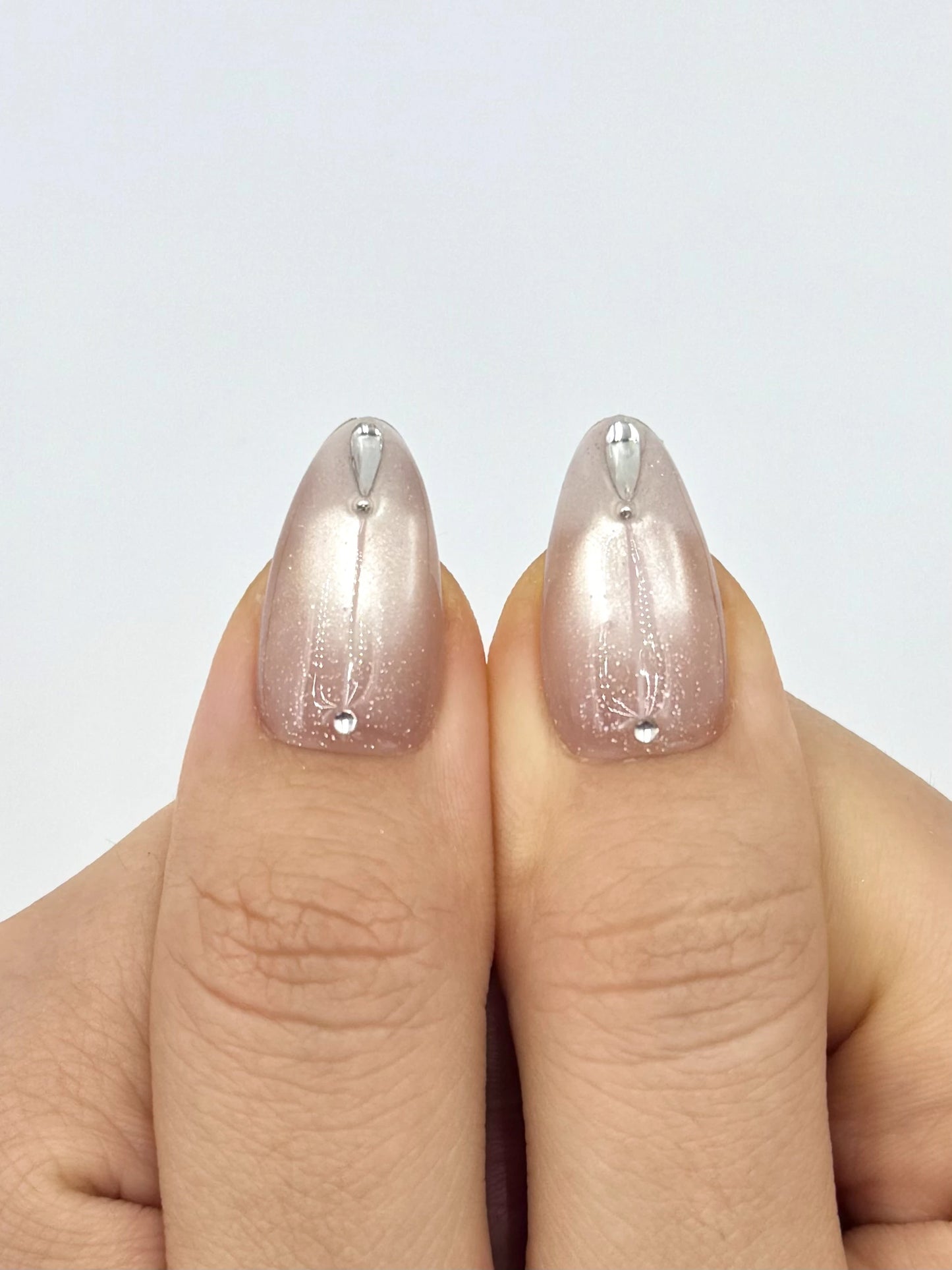 Crystal Dew Elegant Glowy Nude Shimmery Cat-Eye Almond Press-On Nails, Handmade Long-Lasting Reusable False Nail, Princess Nail Art Design| Secure The Nails