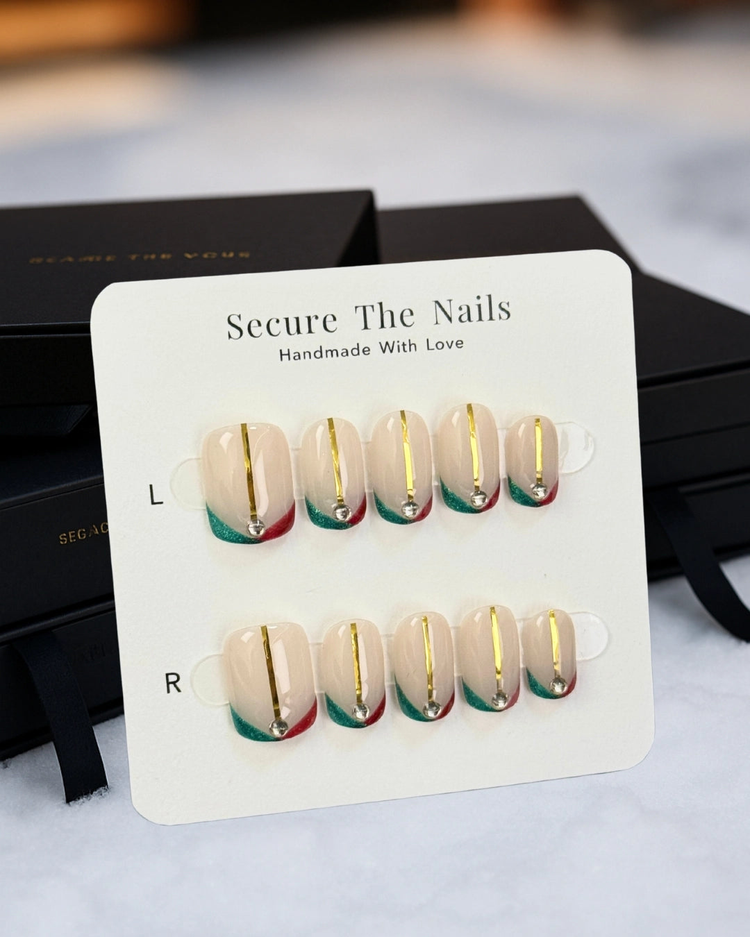 Christmas Holiday Festive Short Square Press-On Nails, Simple Elegant Nail Art, Unique French Tips | Secure The Nails