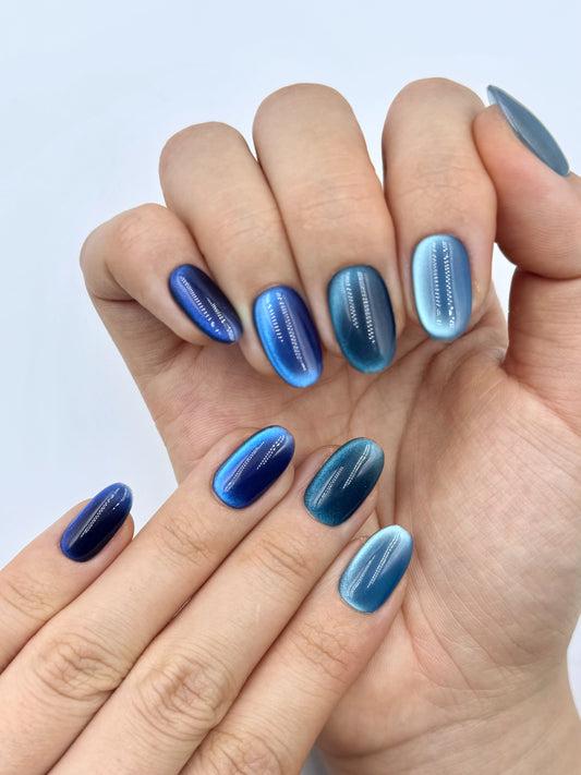 Unique Elegant Gradient Ocean Blue Cat-Eye Short Oval Press-On Nail, Handmade Long-Lasting Reusable Press-Ons | Secure The Nails