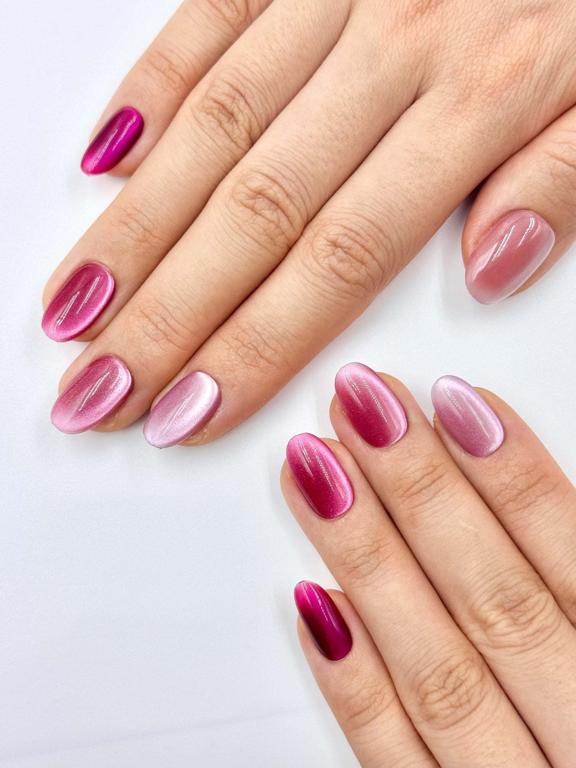 Gradient Pink Glowy Cat-Eye Oval Round Press-On Nails, Soft Muted and Deep Colors Combo
