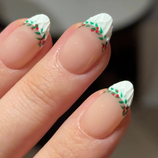 Winter Christmas Holiday Festival Holly Wreath Nude French Tip Short Almond Reusable Press-On Nails with Sweater Fabric Texture, Classy Elegant Unique Nail Art | Secure The Nails