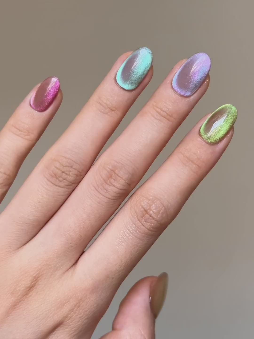 Cotton Candy Cute Bright Color Shifting Cat-Eye Oval Round Press-On Nail, Long-Lasting Handmade Reusable Press-Ons, 2026 Simple Nail Art Design | Secure The Nails