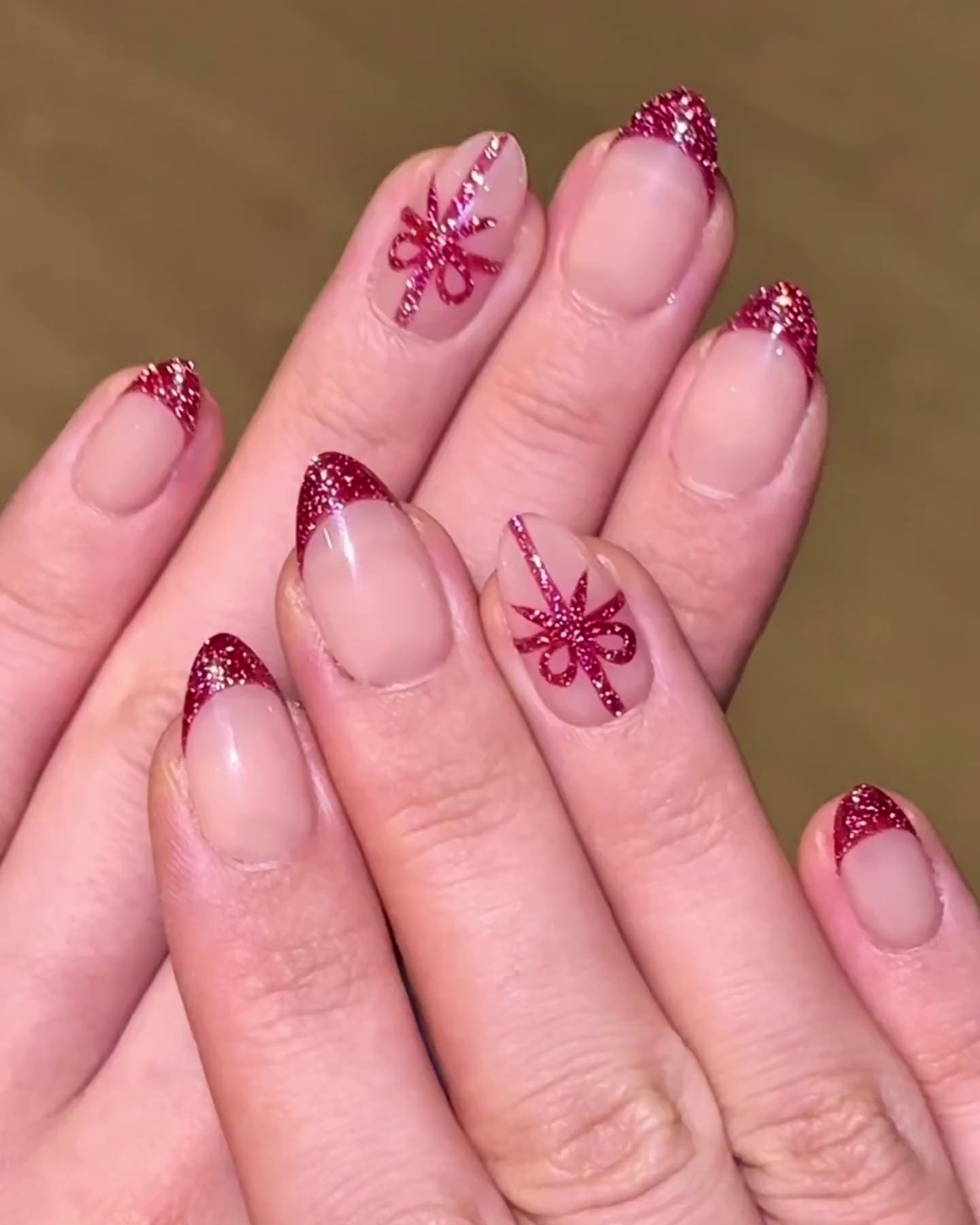 Classy Elegant Christmas Holiday Festive Short Almond Red French Tips with Gift Ribbon Bow Reusable Press-On Nails, Sparkly Reflective Glitter Gel | Secure The Nails